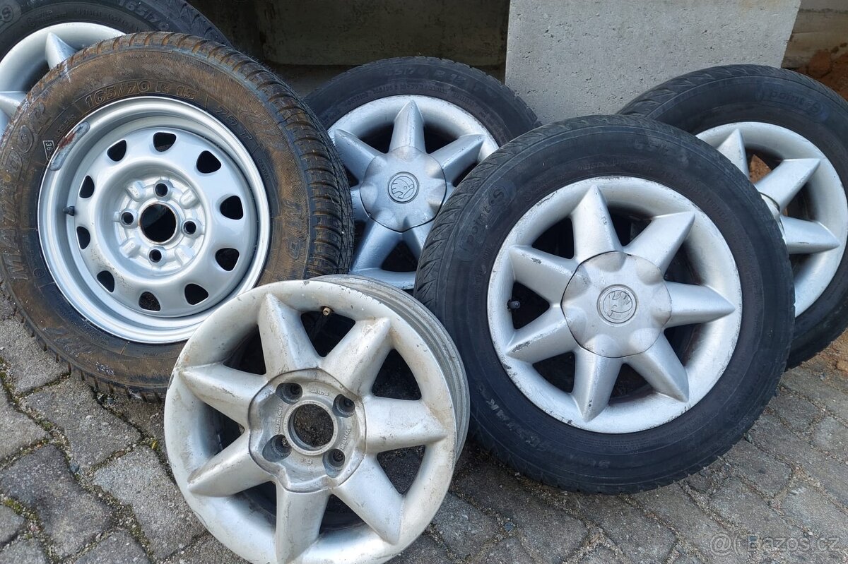 Pneumatiky na Škodu Felicii