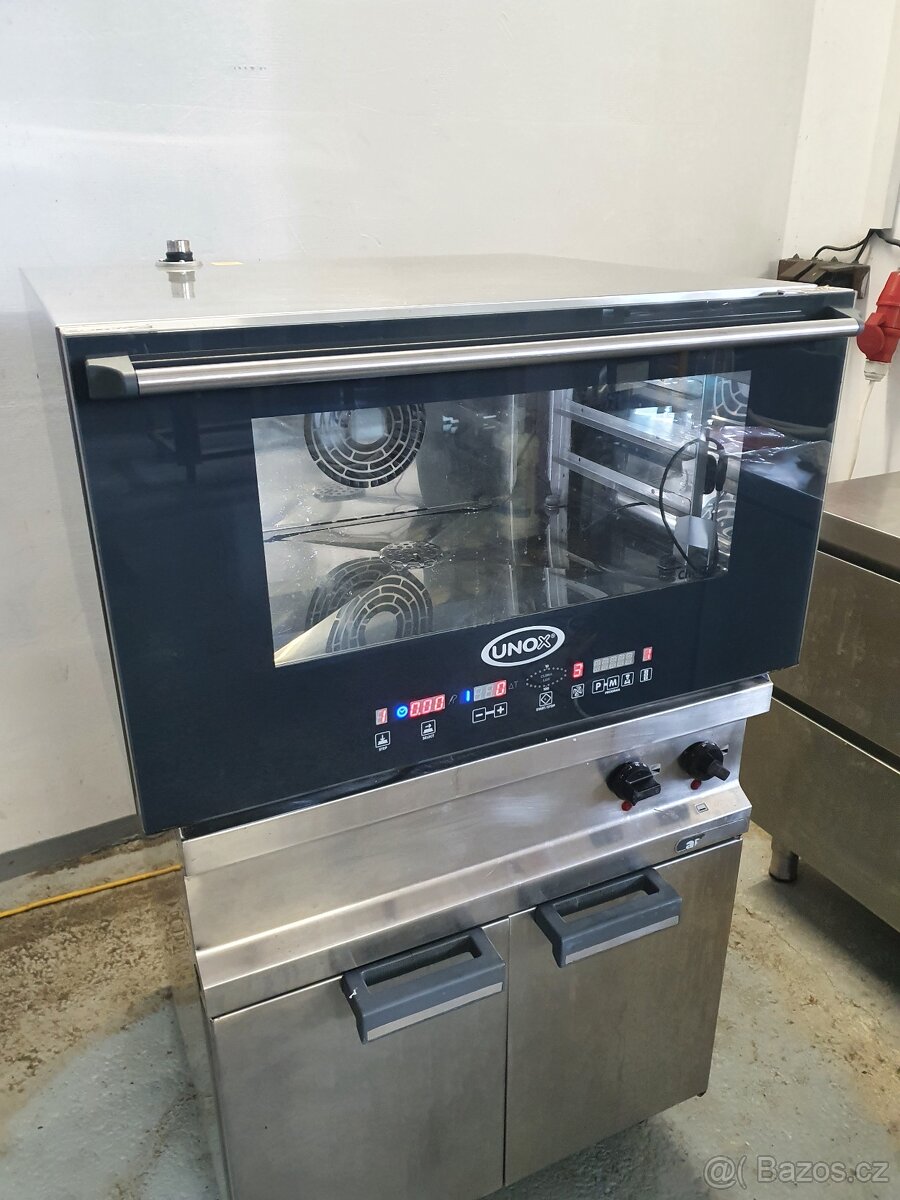 Konvektomat Unox xvc 3GN 220-240V