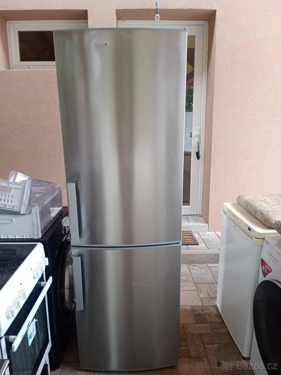 Lednice s mrazakem Elektrolux