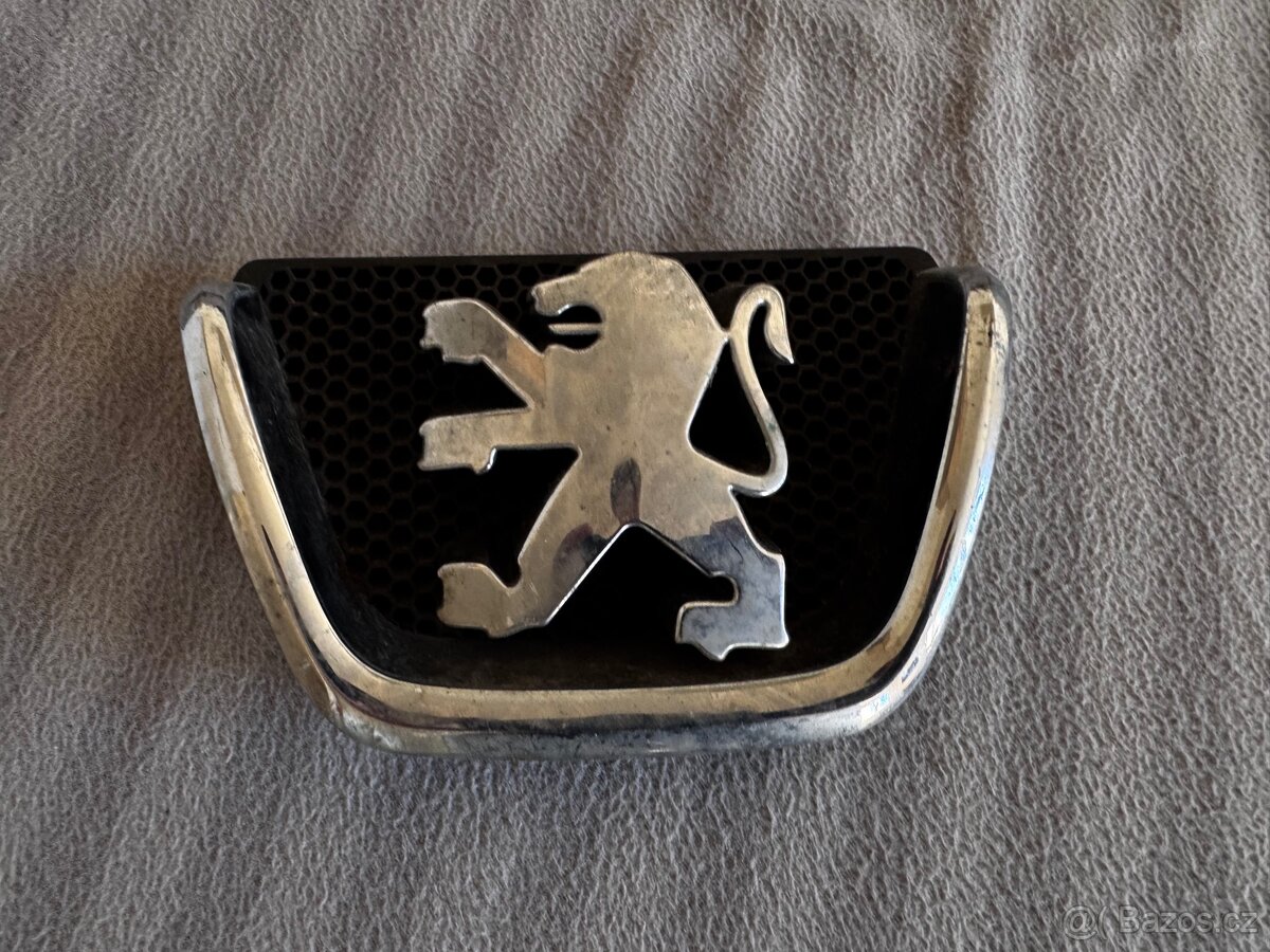 Znak Peugeot 206