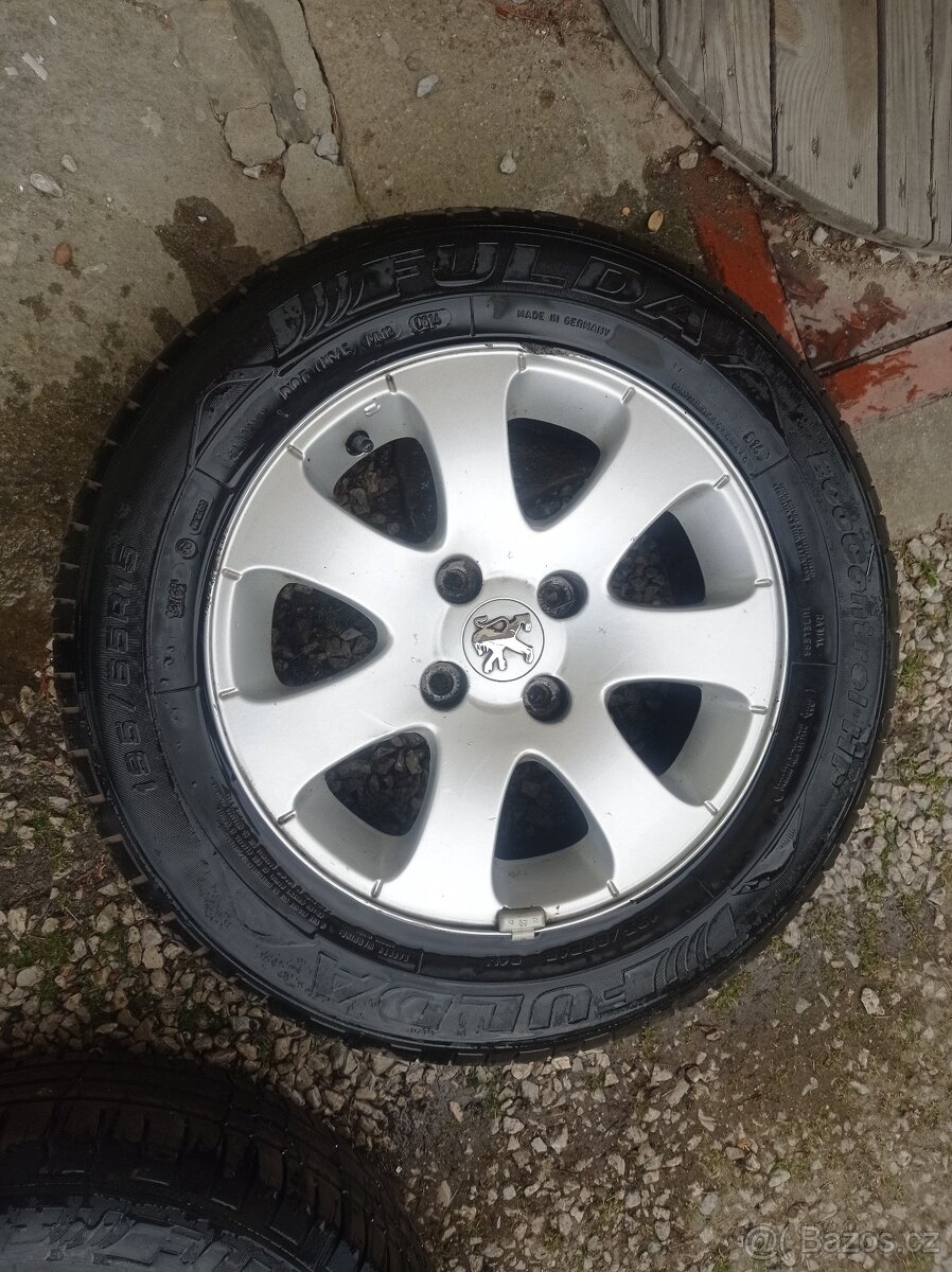 Prodám ALU kola Peugeot