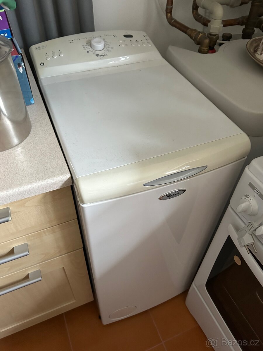 Pračka Whirlpool