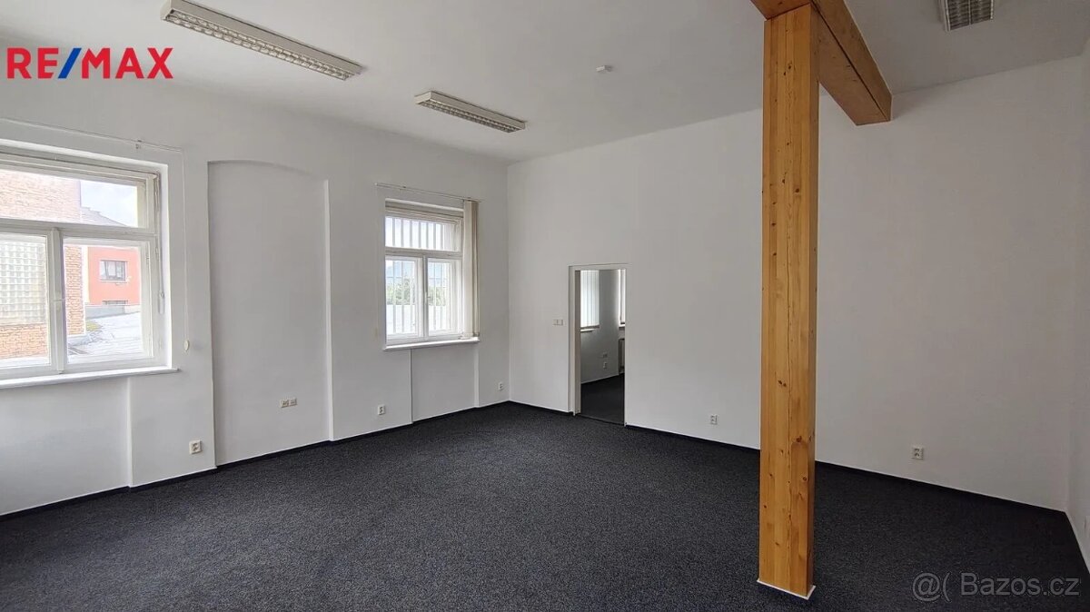 Pronájem kanceláří 115m², Děčín