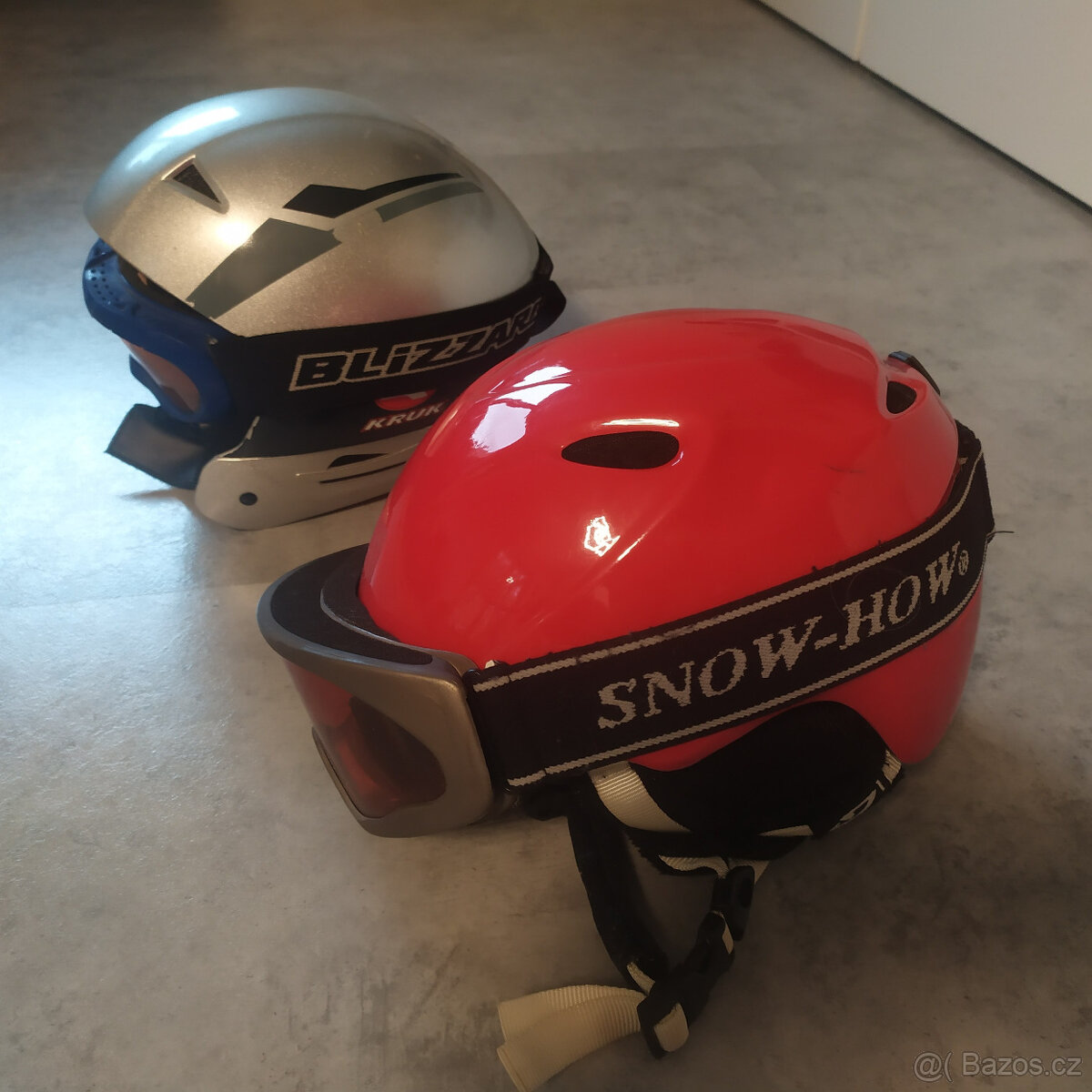 Dětská lyžařská helma (přílba)