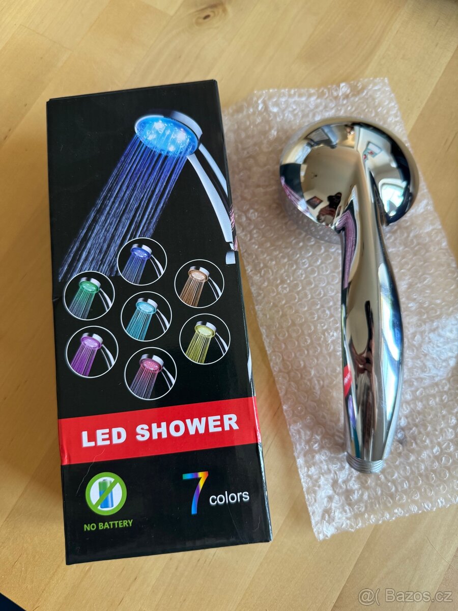 LED svítící sprchová hlavice