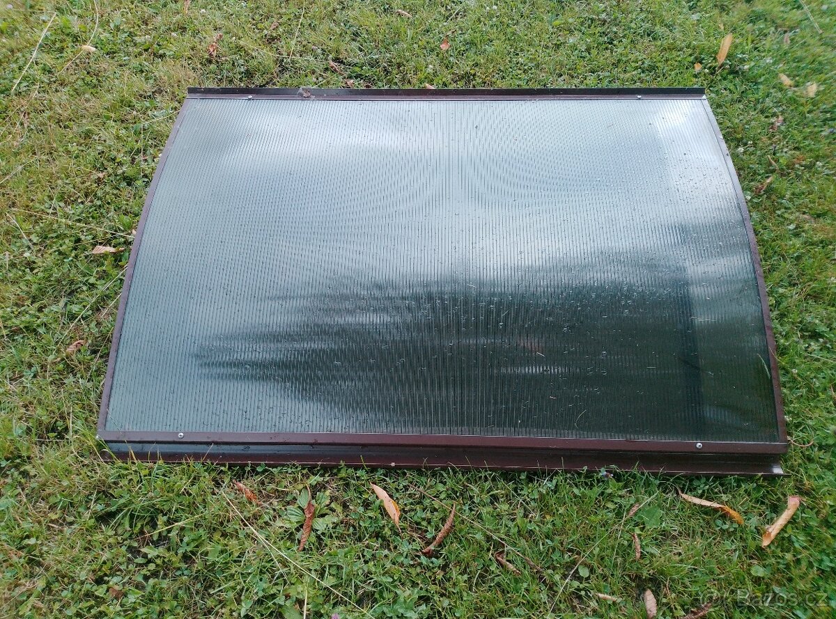 prodam přistřešek nad dveře