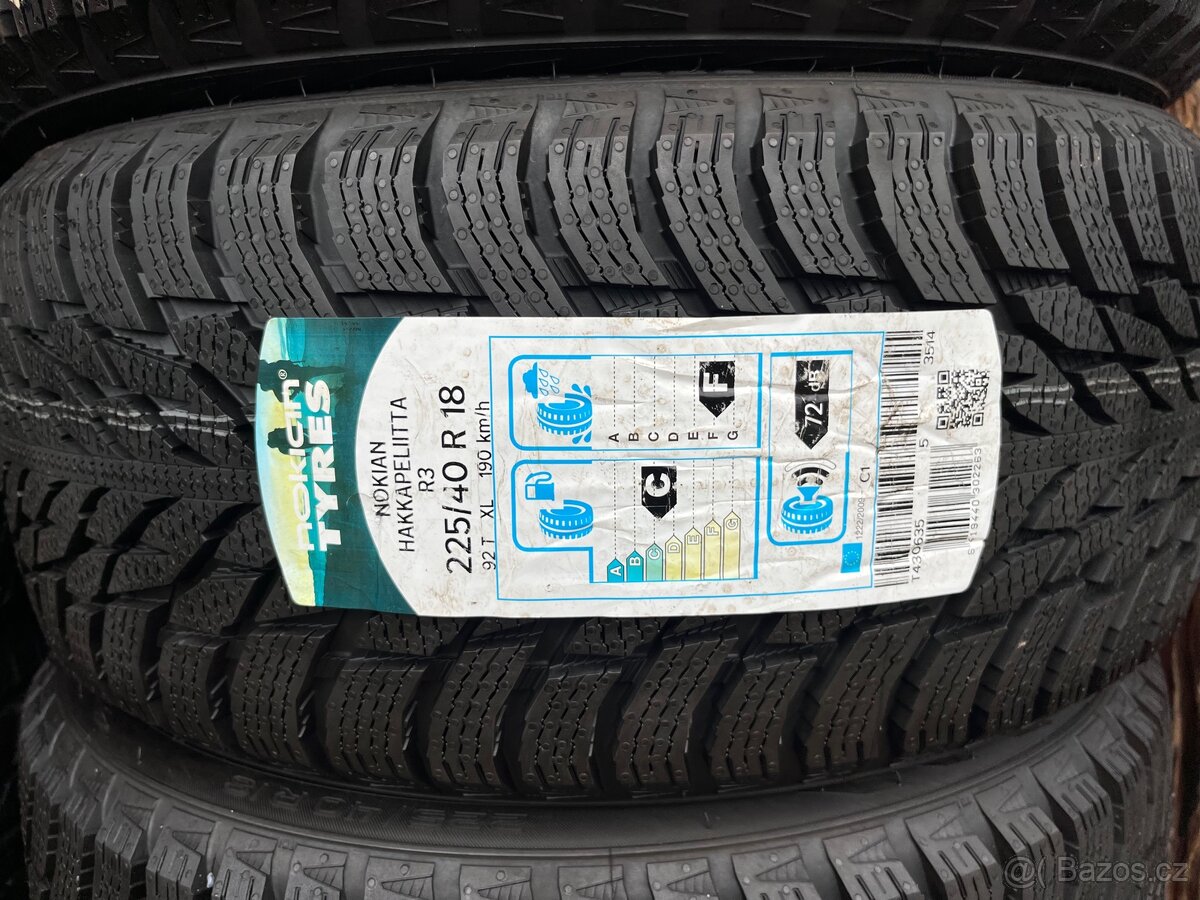 225/40 R18 Nokian HAKKAPELLITA R3 - nové zimní pneumatiky