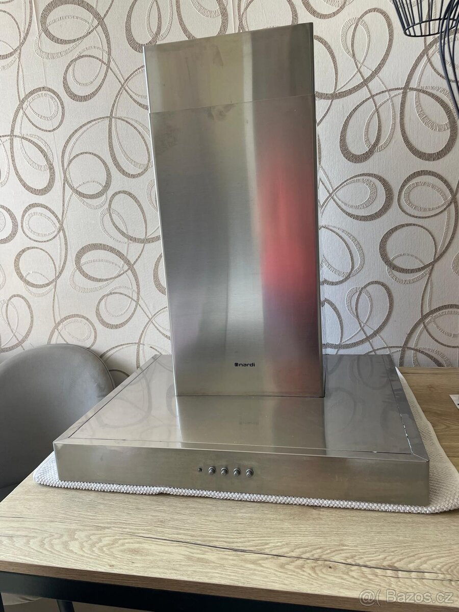 Nerezová digestoř Nardi