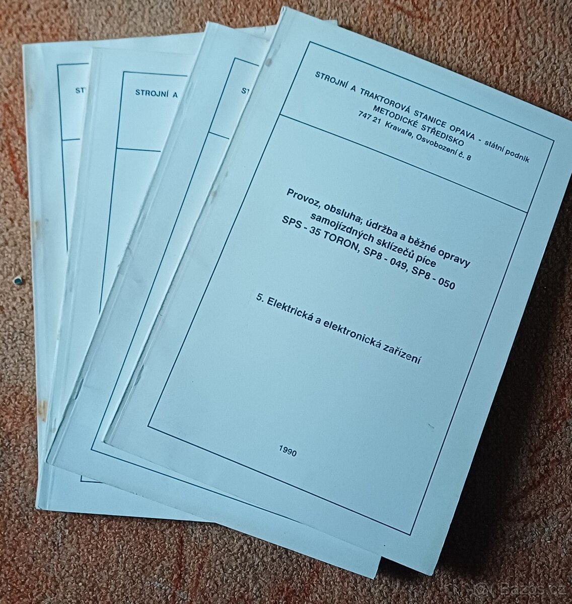 Prodám knihy k samojízdným sklízecím strojům