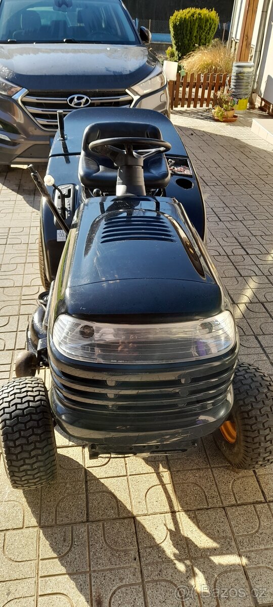 Zahradní traktor Partner