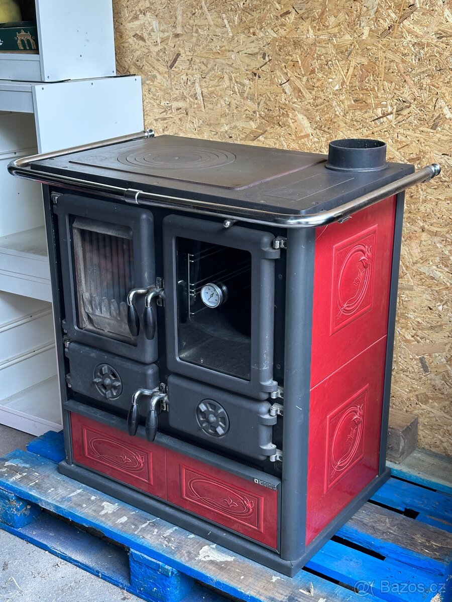 Krbová kamna - sporák a trouba La nordica Rosetta