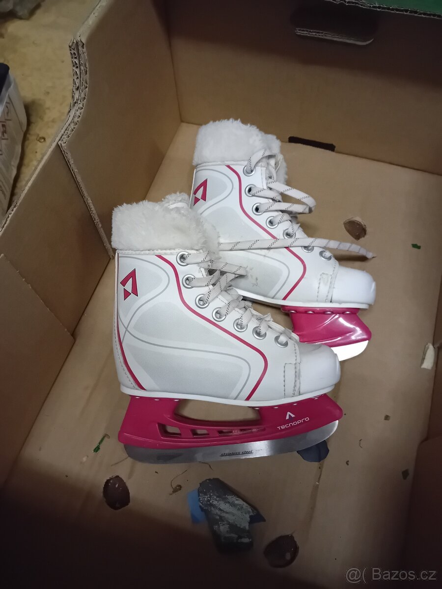 Dětské,  dámské brusle