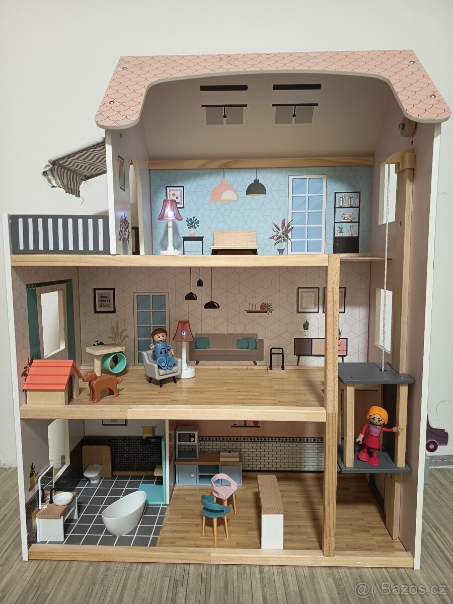 Dětský domeček pro panenky