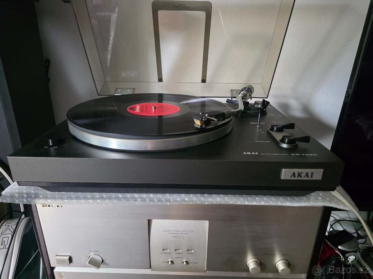 AKAI AP 100C
