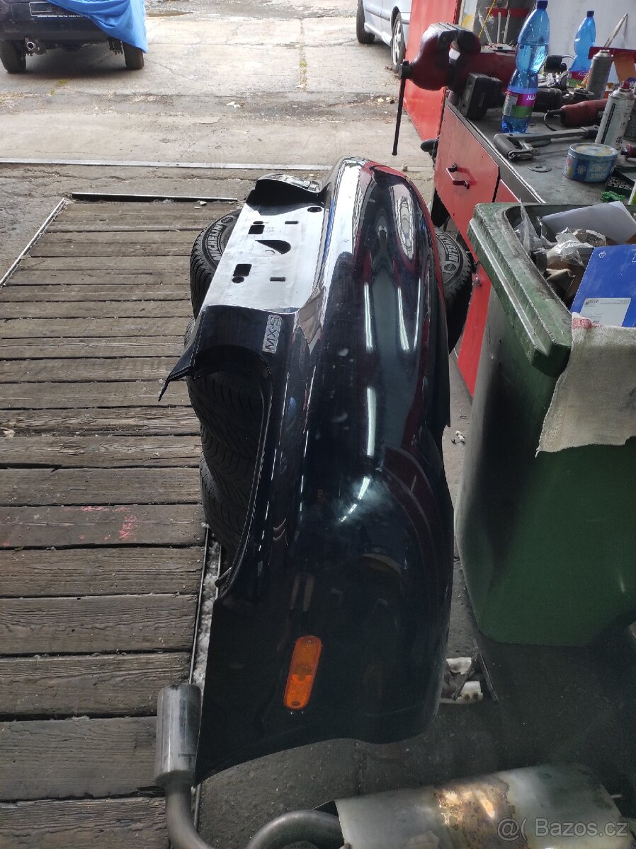 Mazda mx5 zadní nárazník nbfl
