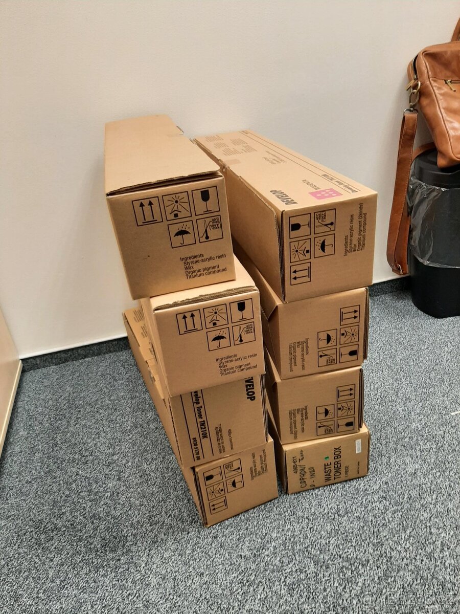 Tonery - prošlé, originál balení