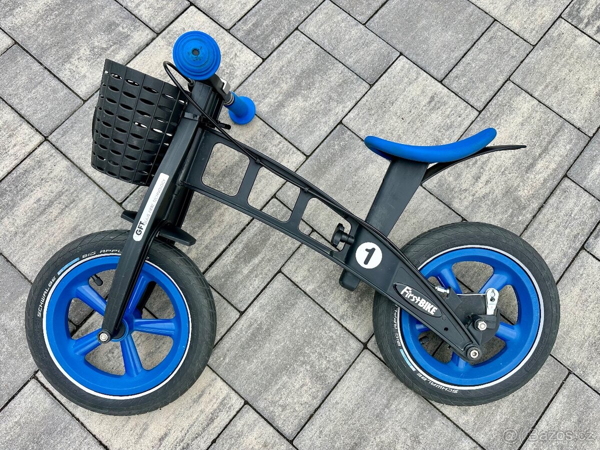 First Bike Limited Edition modré