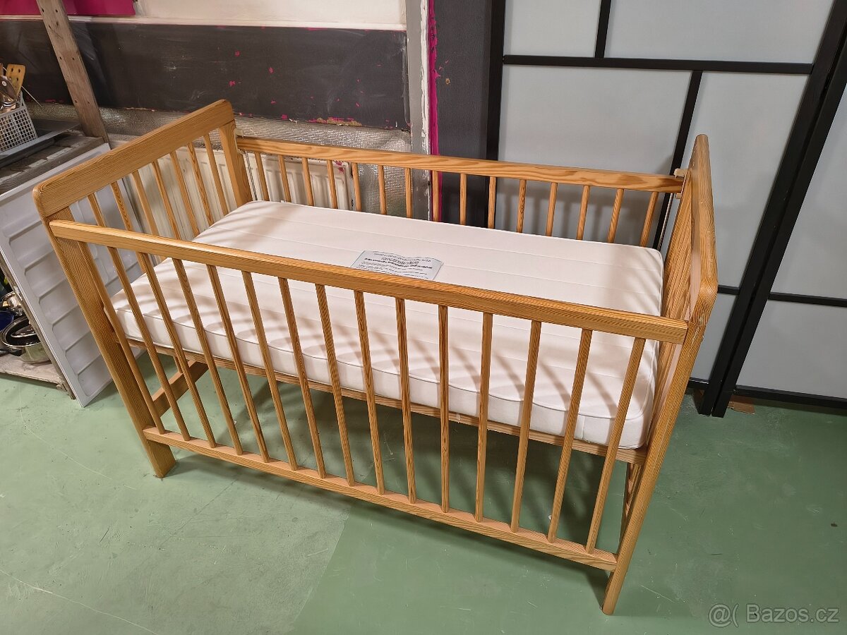Dětská postýlka Bára vč. matrace