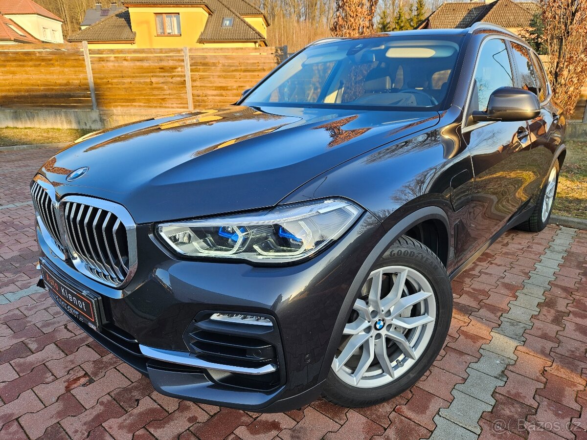 BMW X5 xDrive 45e 290kW 2020 KŮŽE+VIRTUAL+NAV+KAMERA+HEAD_UP
