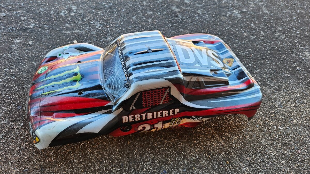 Prodám RC auto Himoto short curse 1:10