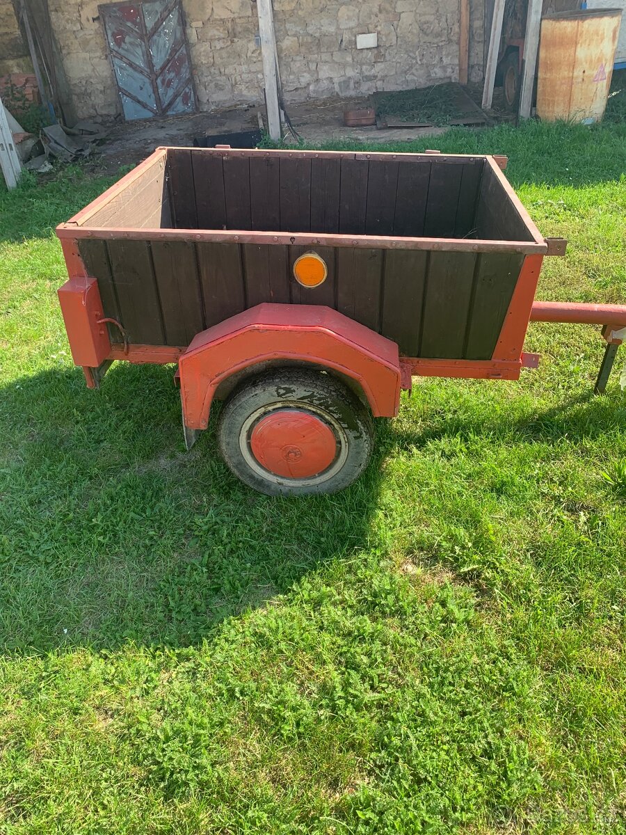 Prodám nákladní přívěs