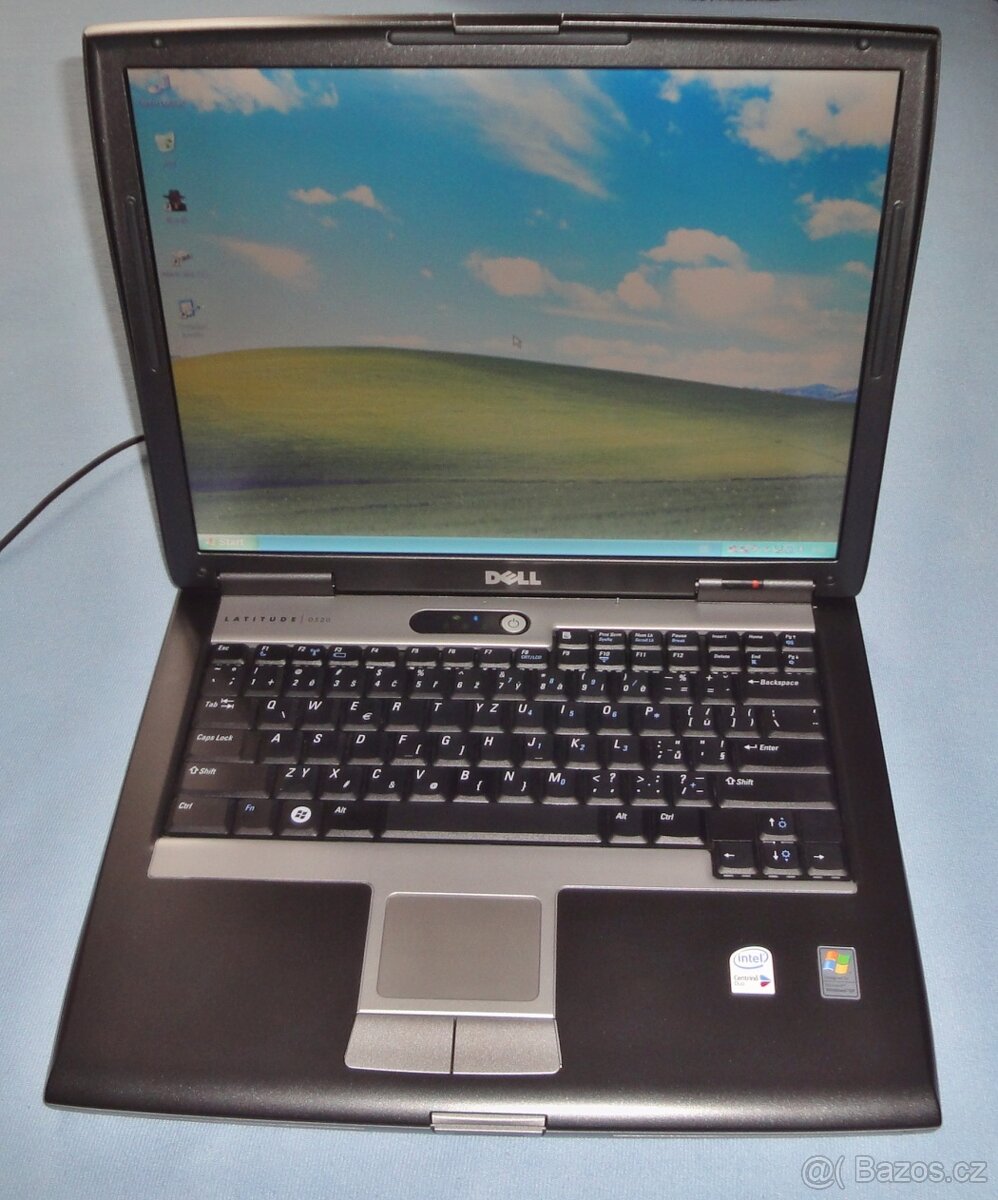 Dell Latitude D520 s adaptérem