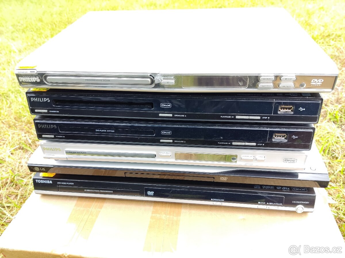 4x Philips,1x LG a 1x Toshiba DVD přehrávače