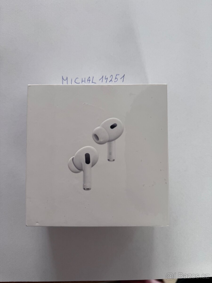 Apple AirPods Pro (2. generace) s MagSafe pouzdrem (USB-C)