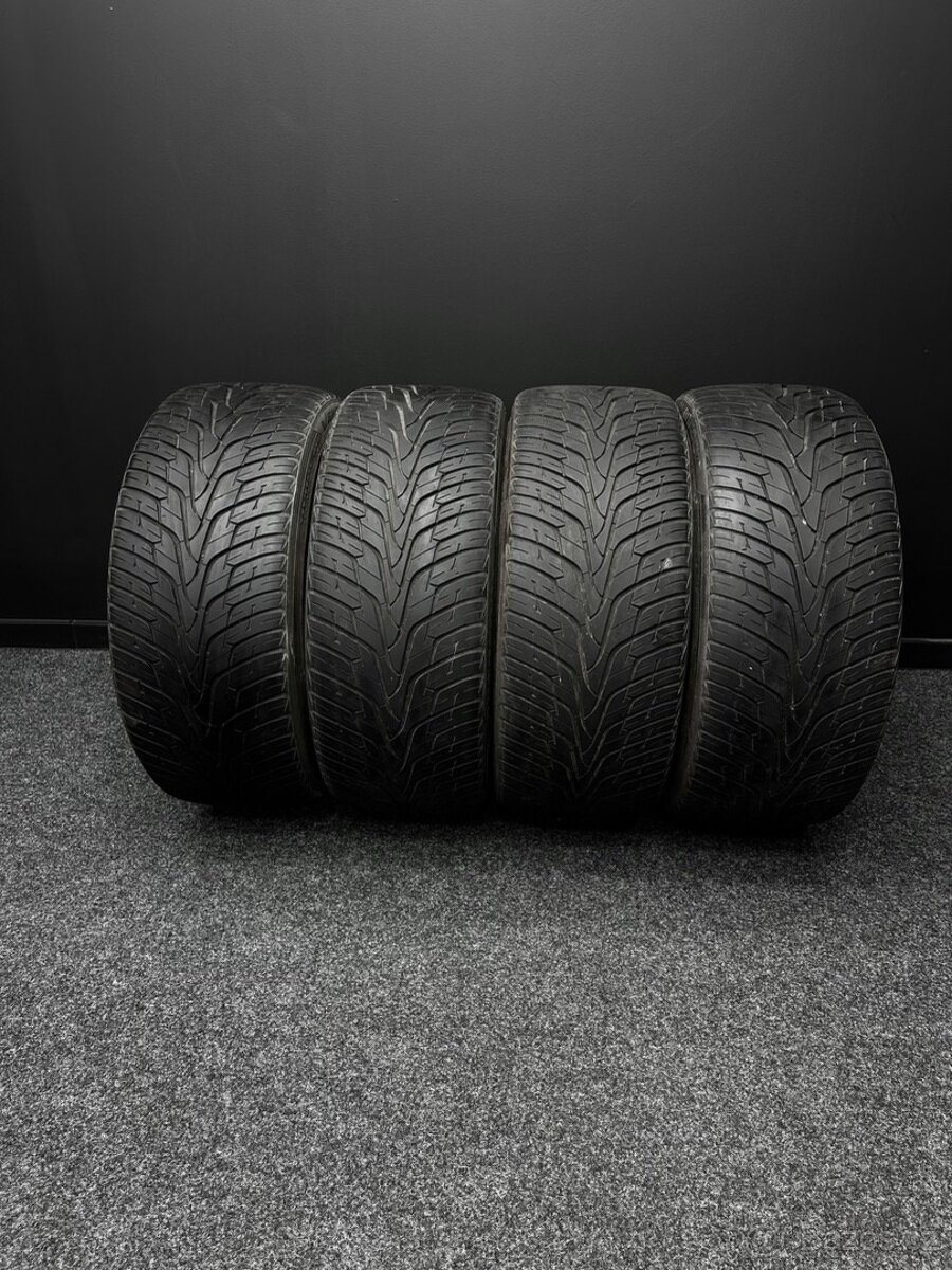 Sada pneu Hankook 295/35/22 102W