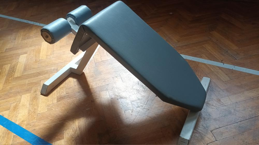 Fitness profi lavice