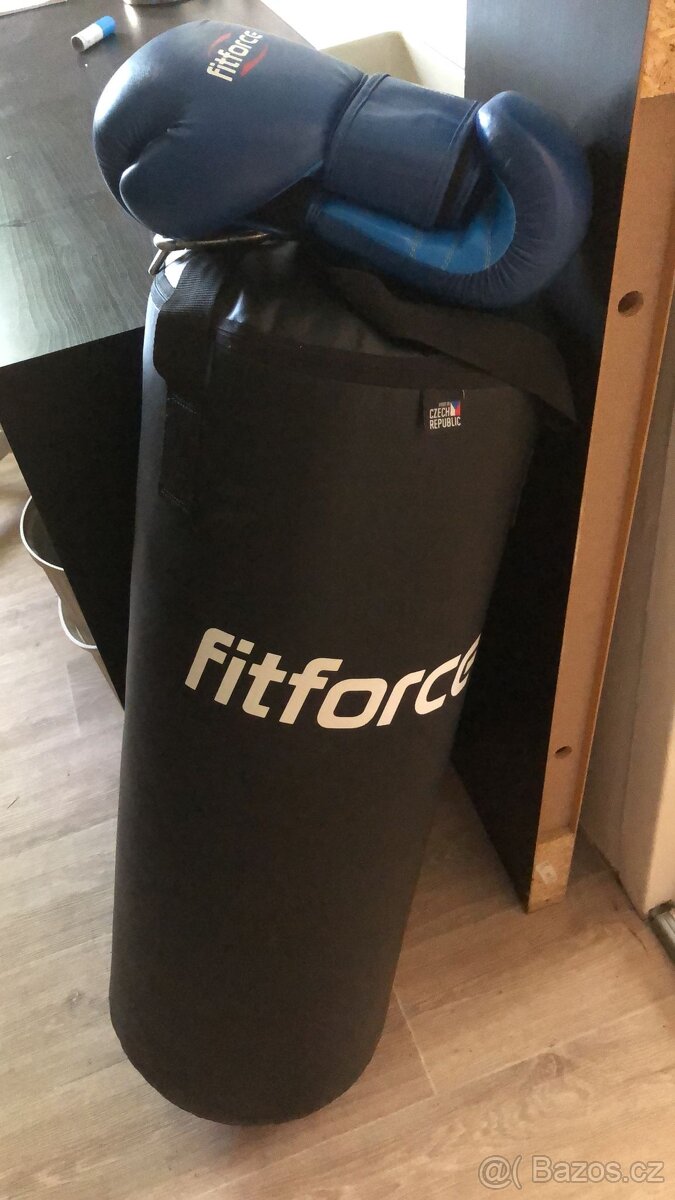 Boxovací pytel +rukavice