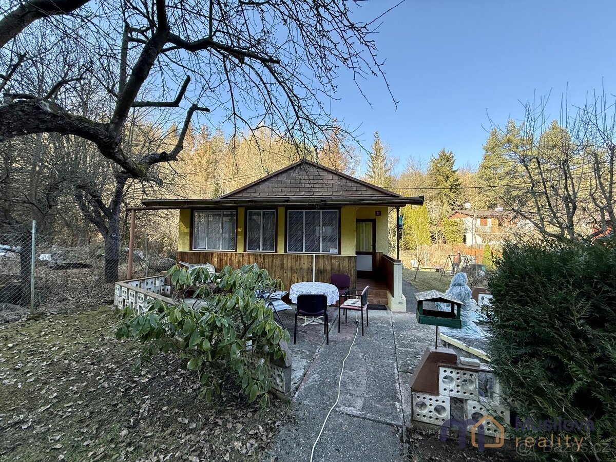 Prodej chaty 50 m2 pozemek 342 m2