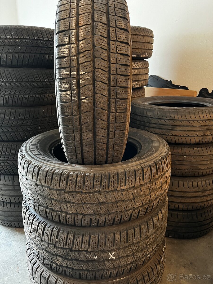 Prodam 4x zimni pneu-235/65 R16C