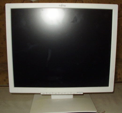 Monitor Fujitsu