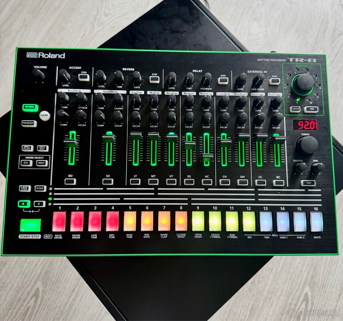 Roland TR-8 (drum machine)