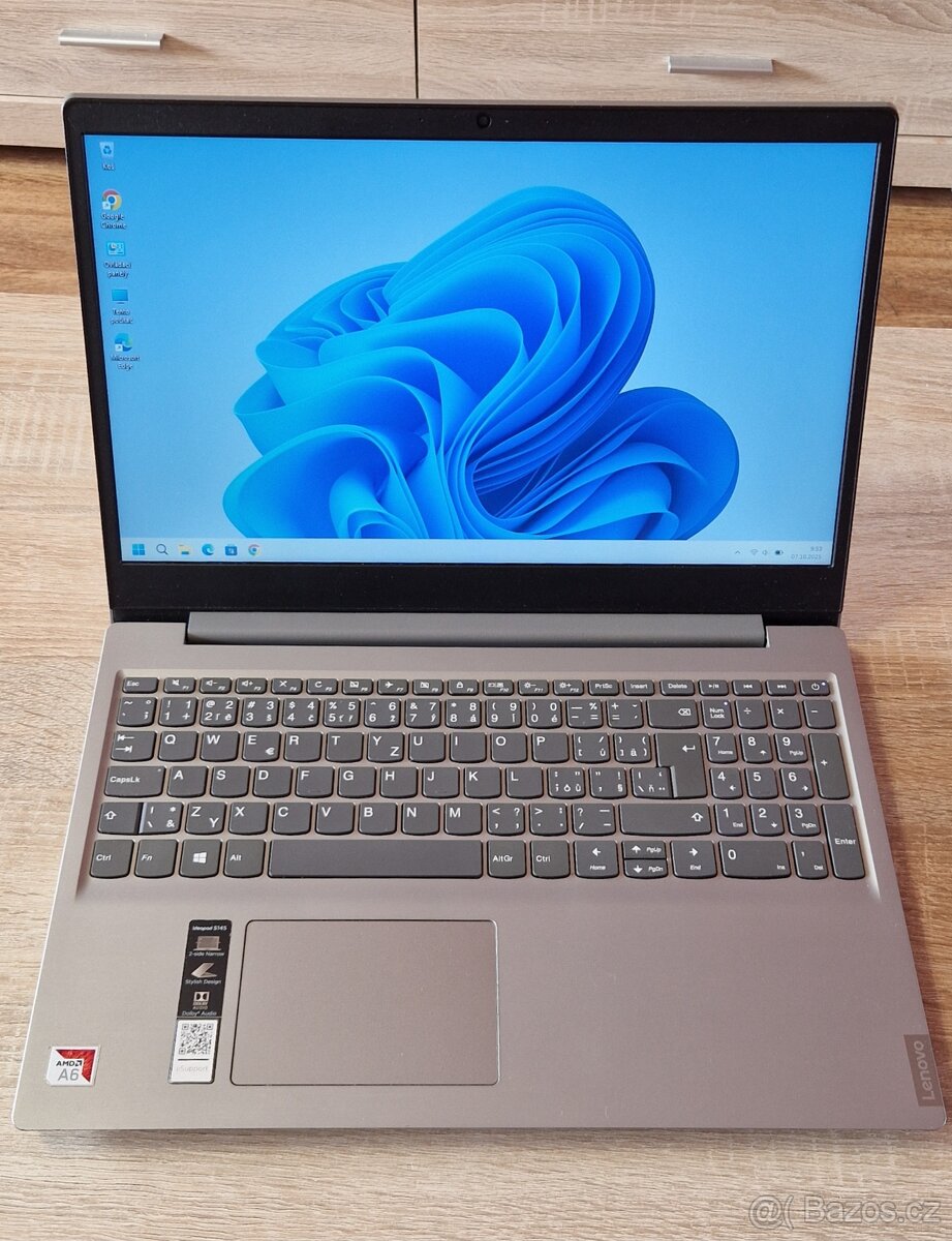 Lenovo S145 15,6 A6 8GB  Win10