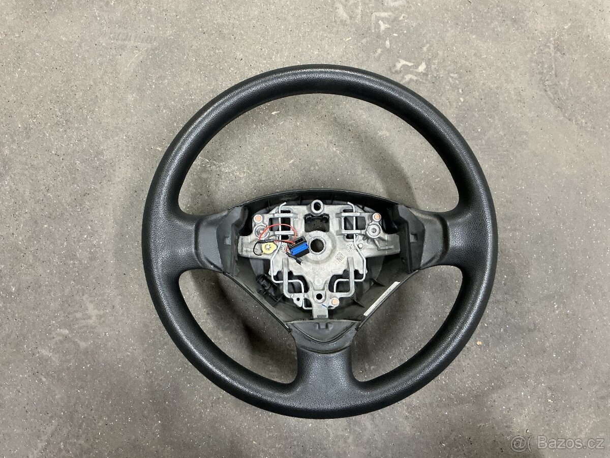 Peugeot expert - volant. Model 2012