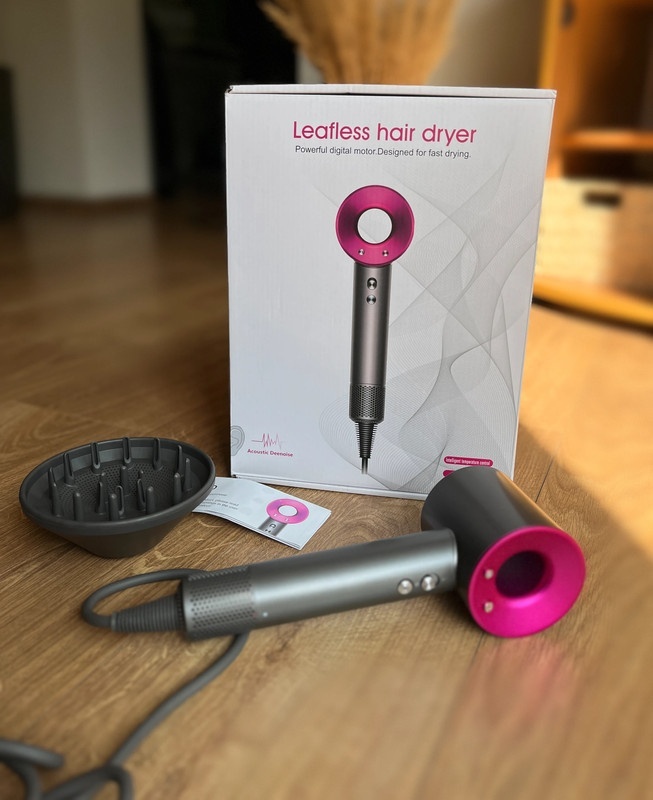 Nový luxusní fén na vlasy s difuzérem a dalšími nádstavci