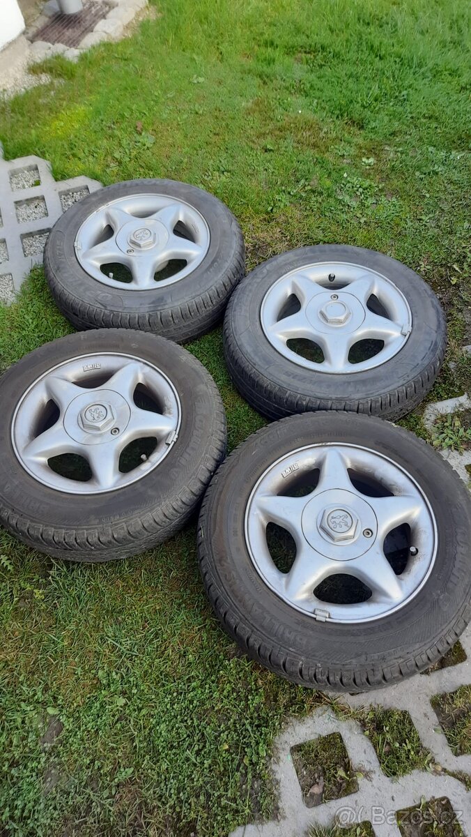 Alu disky s letnimi pneumatikami 165/70/R13