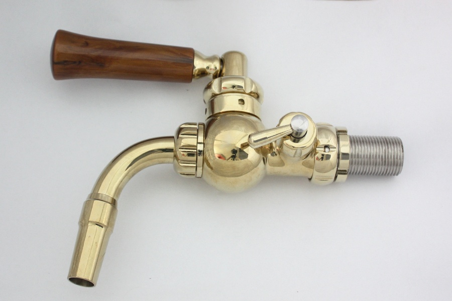 Nový výčepní kohout Royal zlatý