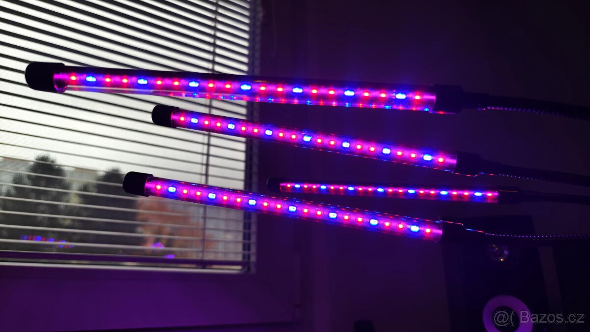 LED lampička s klipem pro pěstování rostlin 4 hlavy