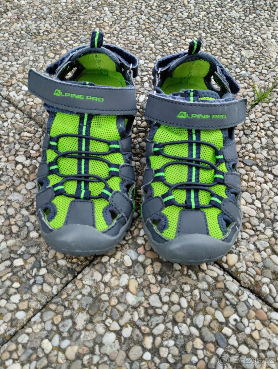 Sandály Alpine Pro vel. 32