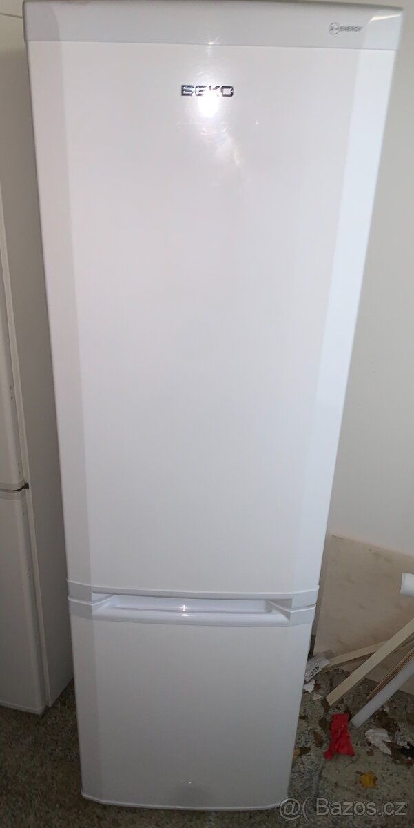 Lednice BEKO CSA31020