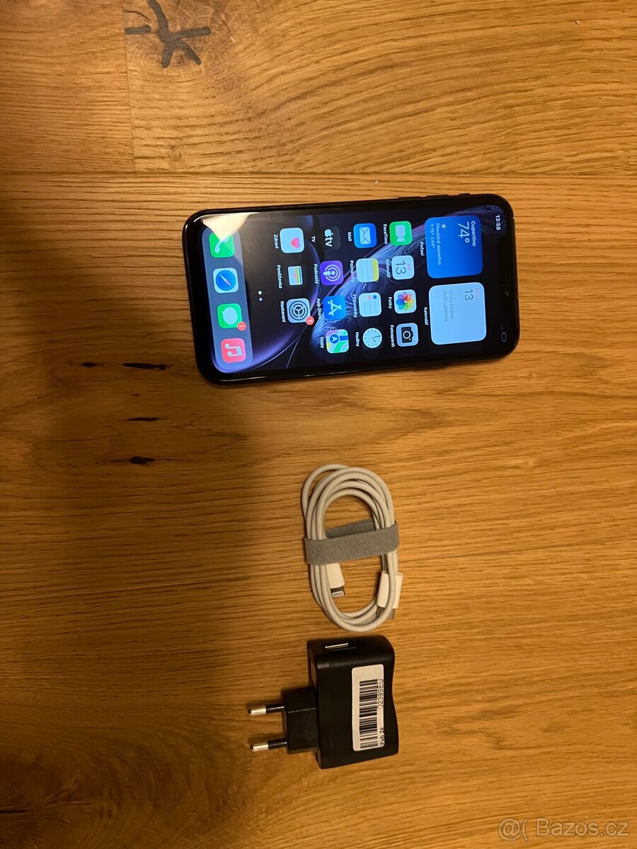 Prodám iPhone XR 64 GB