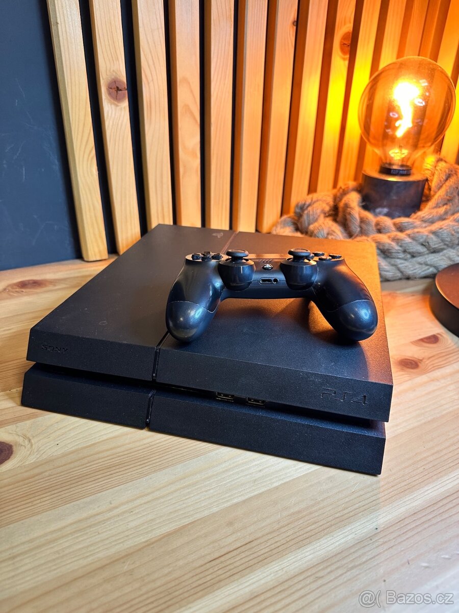 Sony PS4, 1 TB + 1x ovladač