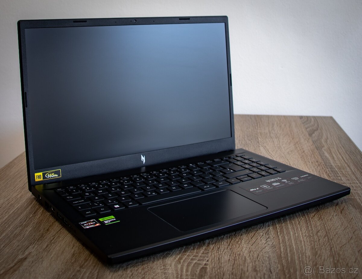 HERNÍ notebook ACER Ryzen 5,RTX 4060,16GB RAM,1TB SSD,win11