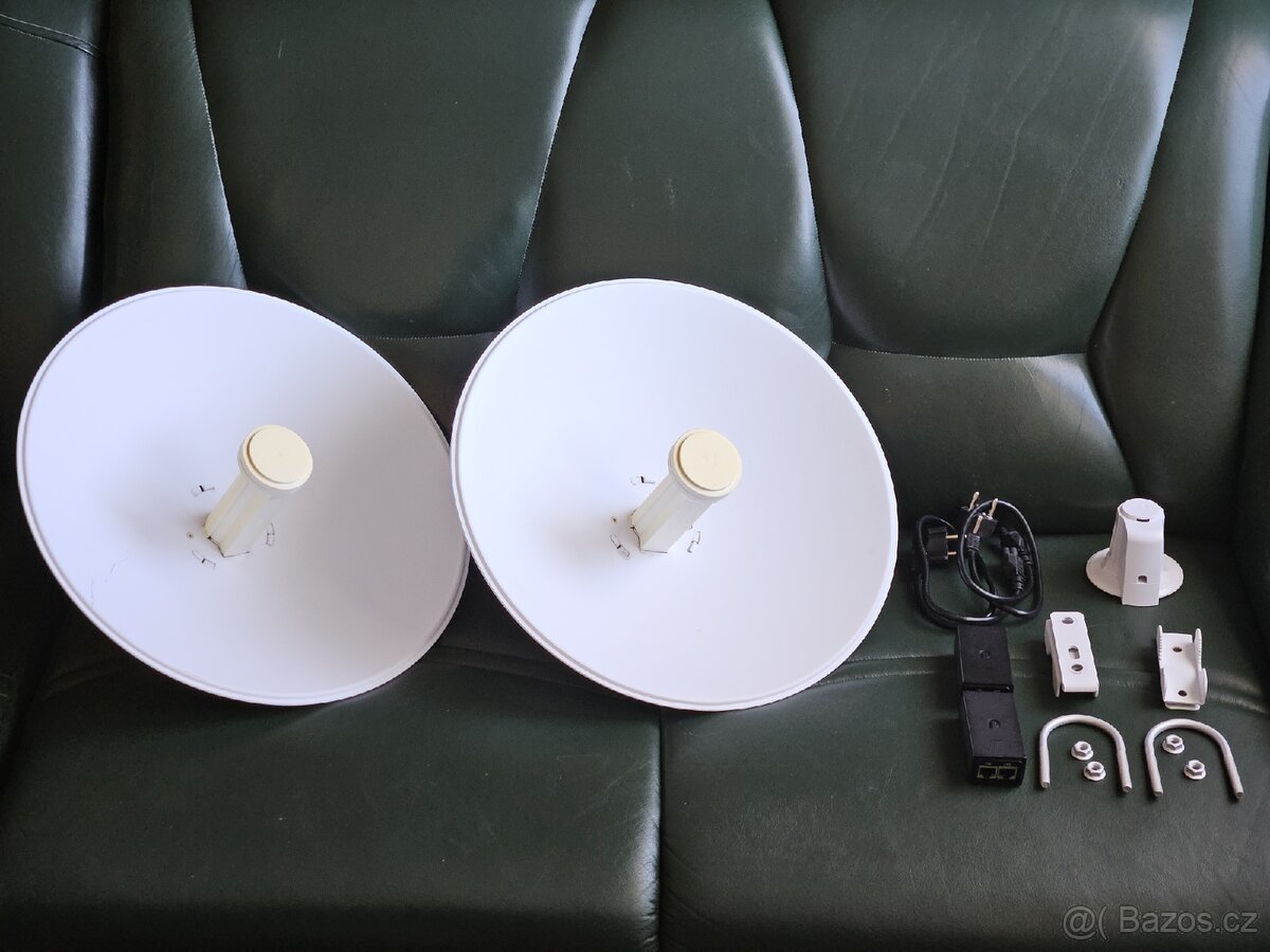 2x UBIQUITI PowerBeam M5 400