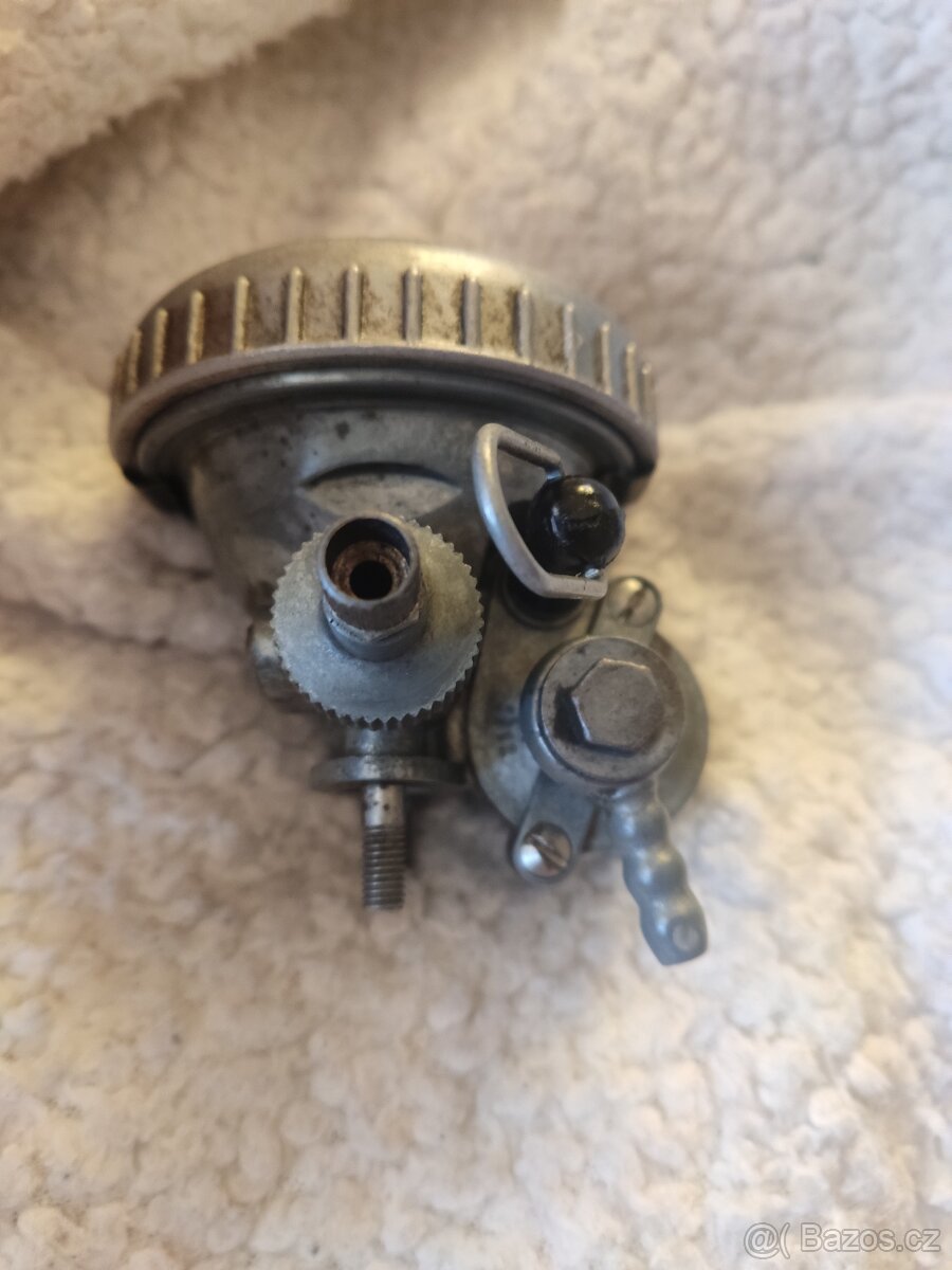 Jawa 550 karburator