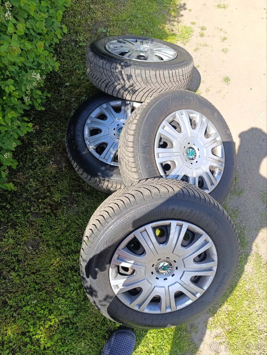 Celoroční pneumatiky Kleber
