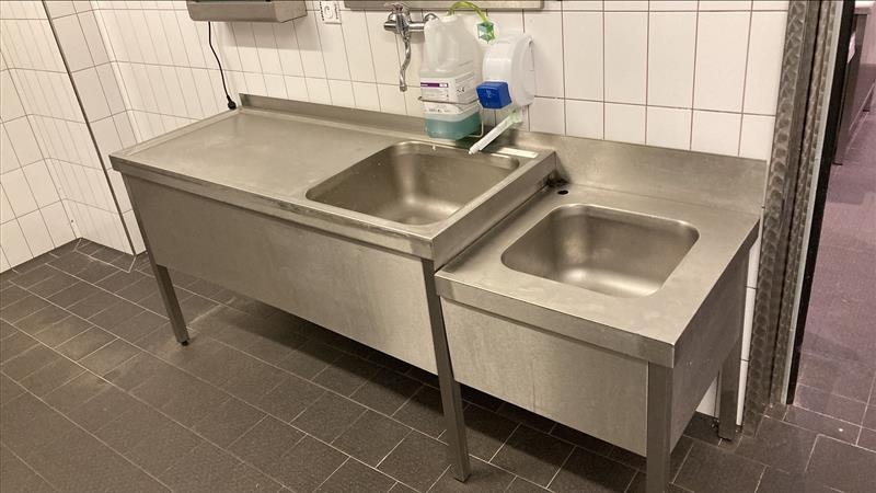 Vybavení rybích pultů Praha - Horní Měcholupy